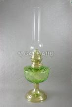 lampes-lampes-a-petrole-lampes-en-verre-et-verre-opale-toupie-verre-couleur-verte